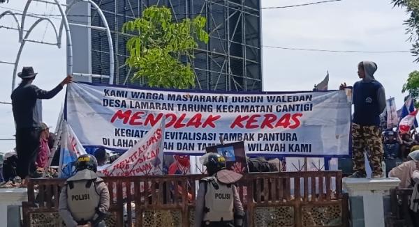 Ketua KOMPI Sebut Target Hasil Ikan Nila 140 Ton Menghayal, Tuntut Revitalisasi Tambak Dicabut