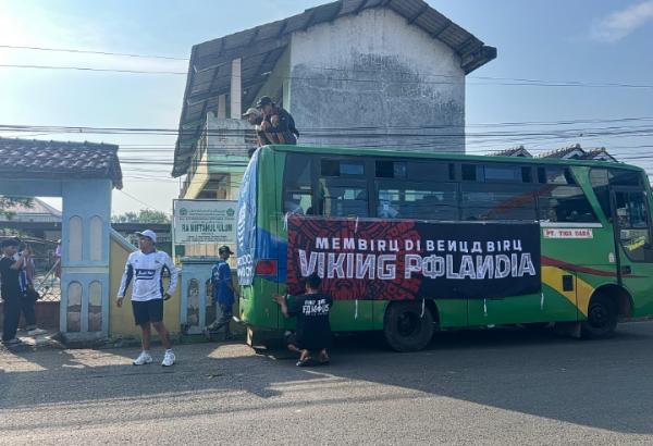 Misi Kawal Hattrick Juara: Anggota Viking Polandia Pulang ke Indonesia Demi Persib Bandung