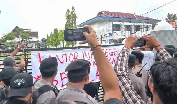 header img