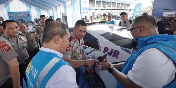 Kapolda Sumut Jajal SPKLU Ultra Fast Charging, Pengisian Mobil Listrik Kini Serba Digital
