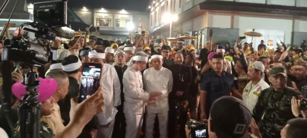 Ribuan Warga Padati Surya Kencana, Kirab Budaya Milangkala Tatar Sunda Ubah Bogor Jadi Lautan Budaya
