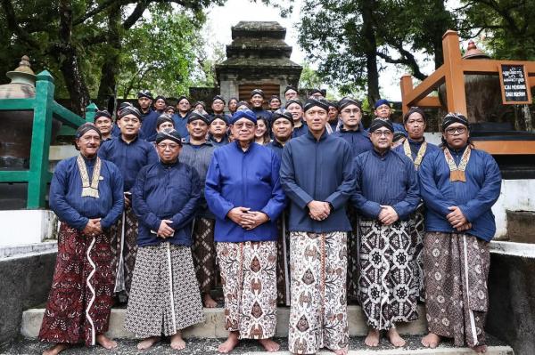 SBY Dan AHY Ziarah ke Makam Raja-raja Imogiri di Yogyakarta, Sebut Miliki Garis Keturunan