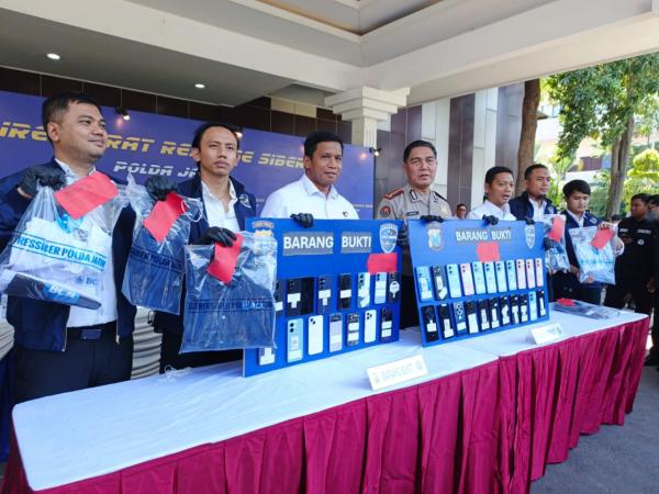 Polda Jatim Gulung Jaringan Penipu Mobil Online, Keuntungan Pelaku Tembus Rp7 Miliar