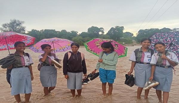Kisah Perjuangan Benedikta Berakhir, Kala Prabowo Wujudkan Jembatan Gantung di Kiuola NTT