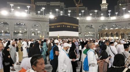 Enam Jemaah Haji Embarkasi Surabaya Wafat di Tanah Suci, Satu Meninggal di Embarkasi