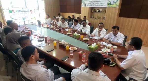 Bupati Pidie Jaya Tantang Bank Aceh Lawan Bank Konvensional: Jangan Persulit Rakyat Ambil Pinjaman!