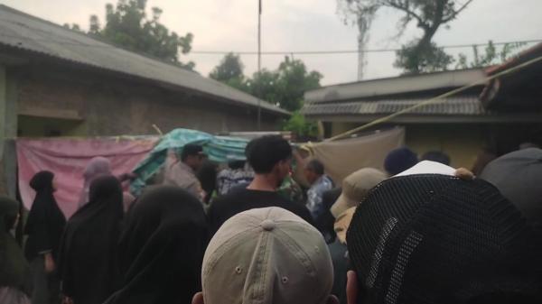 Suasana Duka di Kediaman Korban Longsor Wisata Subang, Ratusan Pelayat Padati Rumah Duka