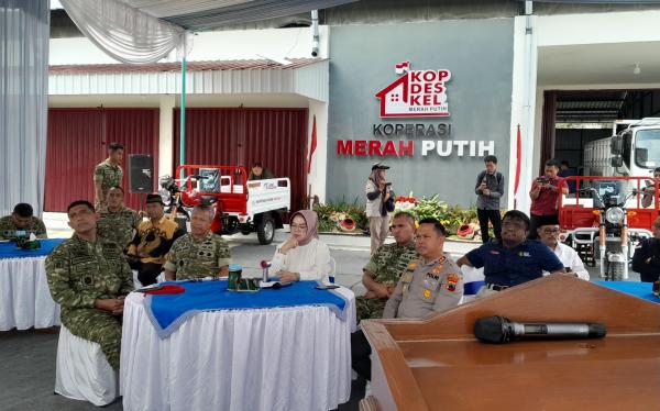 50 Koperasi Merah Putih di Sukoharjo Diresmikan Presiden Prabowo via Zoom Meeting