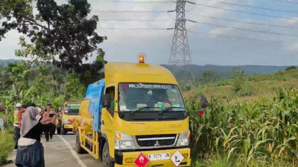 Kendal Kirim Perdana Minyak Mentah ke Pertamina Cepu, Target Produksi 25 Ribu Liter per Hari
