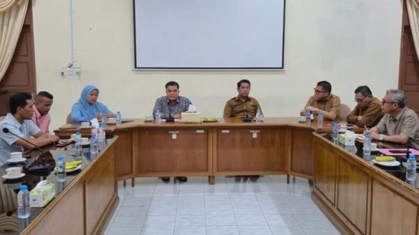 Cair Rp1,35 Juta per Jiwa, Ribuan Korban Bencana di Kabupaten Agam Terima Bantuan Jaminan Hidup
