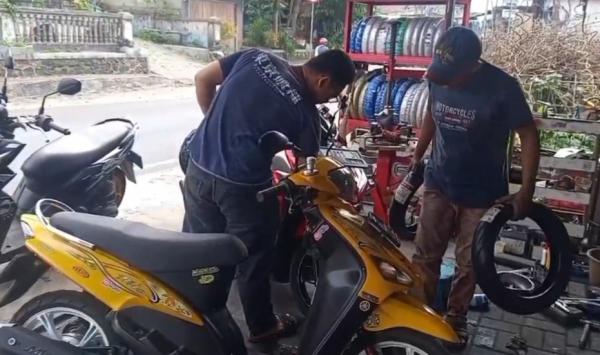 Harga Sparepart Kendaraan di Pandeglang Melonjak, Pemilik Bengkel Keluhkan Rupiah Melemah