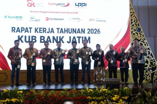 Wagub Emil Optimistis KUB Bank Jatim Perkuat Daya Saing Bank Daerah