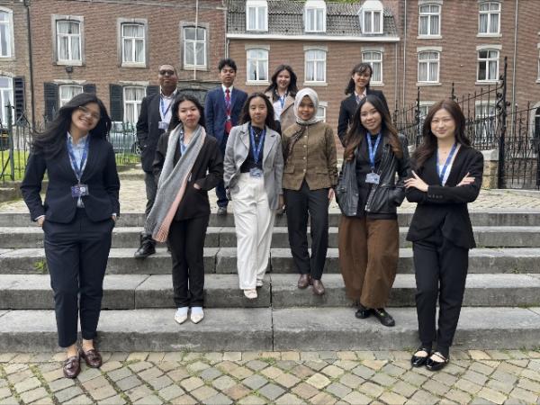 4 Mahasiswa Indonesia Bersinar di EuroMUN 2026, Tunjukkan Kualitas di Panggung Dunia