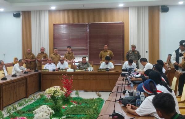 Lapak Digusur Saat Masak, Pedagang Tanjung Uncang Mengadu ke DPRD Batam