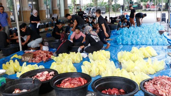 150 Ton Daging Disebar ke Pelosok Indonesia, Lebih dari 1.900 Hewan Kurban Disembelih