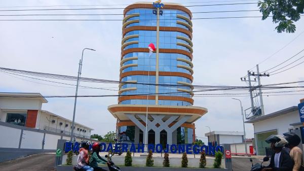 Setelah 9 tahun, Pucuk Pimpinan di Bank Milik Pemkab Bojonegoro Resmi Berganti