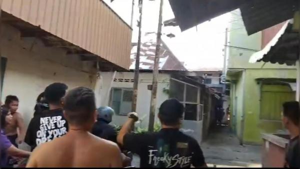 Gerebek Narkoba di Multatuli Medan Ricuh: Polisi Dilempari Batu, Bandar Kabur