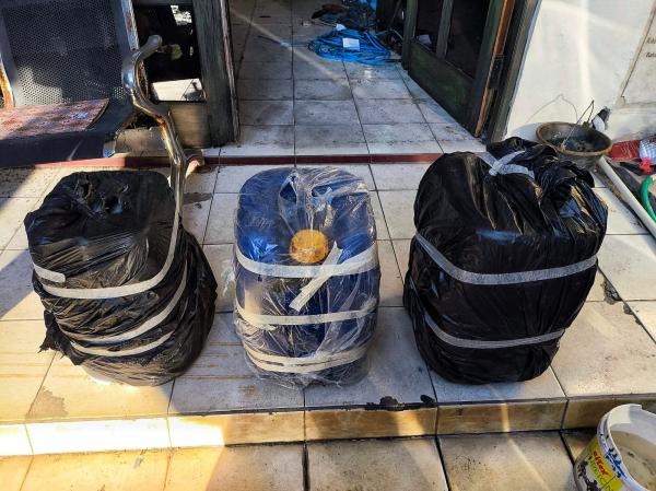 Polsek Pahandut Ringkus 3 Pelaku Penggelapan Resin Lem, Uang Hasil Penjualan Disita
