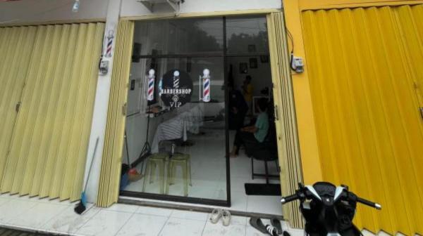 Maling di Barbershop Probolinggo Beraksi, Gasak Uang dan HP