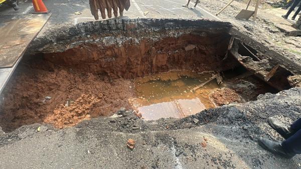 Ini Penyebab Jalan Ambles di Lenteng Agung Arah Depok