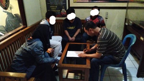 Bikin Geger Tengah Malam, Pria di Banyumas Masuk Rumah Warga untuk Foto Pakaian Dalam