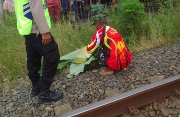Niat Ambil Mangga Jatuh, Pria Paruh Baya di Pemalang Tewas Tertabrak Kereta Api