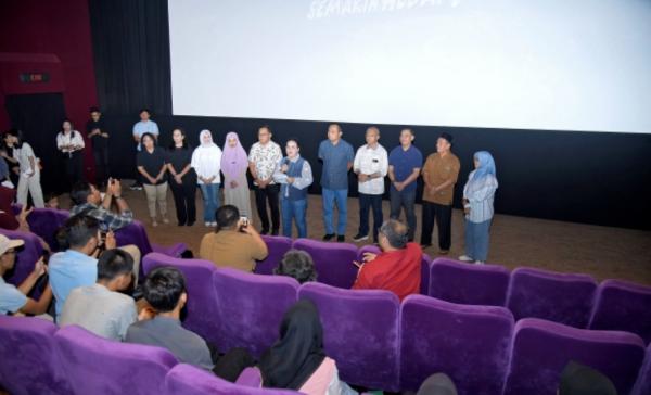 Ajak Anak-anak Yatim Nobar Children of Heaven, Agustina Hadirkan Semangat Meraih Mimpi