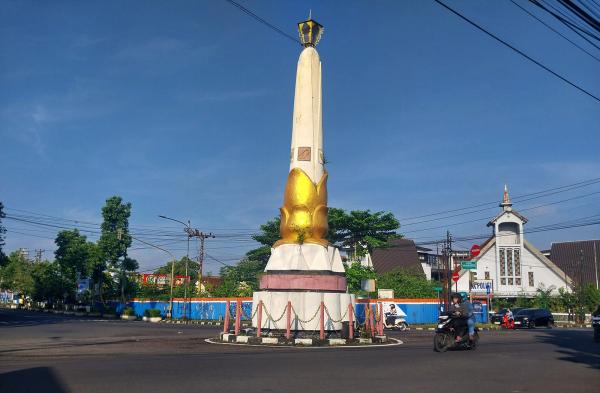 Tugu Pembangunan Purwokerto, Jejak Soekarno dan Hadiah Persahabatan Indonesia-Uni Soviet