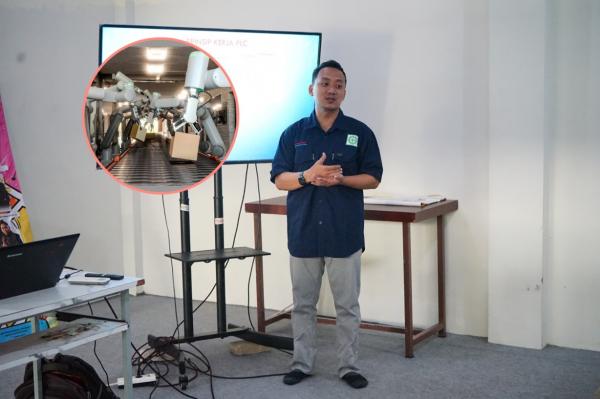 Kupas Teknologi Robotika Industri 4.0, Mahasiswa Unigoro Belajar Langsung dari Praktisi Manufaktur