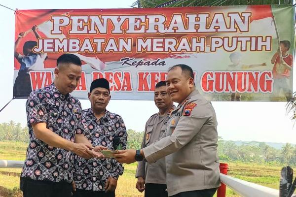 Jembatan Merah Putih Presisi Resmi Difungsikan, Wujud Kolaborasi untuk Kemajuan Petani Kebon Gunung