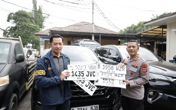 Debt Collector Beringas Hajar Anggota Brimob, Polda Banten Kejar 6 Pelaku yang Masih Buron