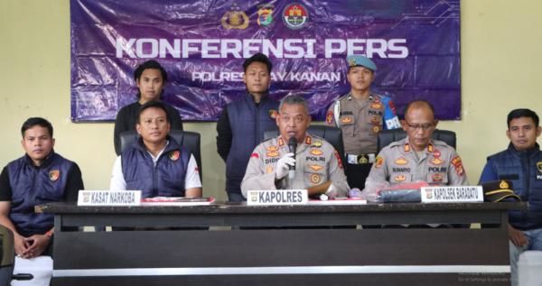 Terbongkar! Jaringan Sabu di Way Kanan Digulung, Pelaku Nekat Tabrak Mobil Polisi Saat Kabur