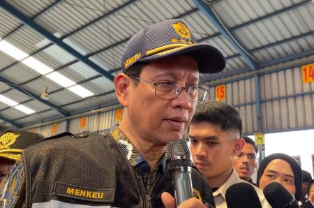 Menkeu Purbaya Ultimatum Transaksi Dolar di Pelabuhan: Laporin Saya, Nanti Saya Hajar