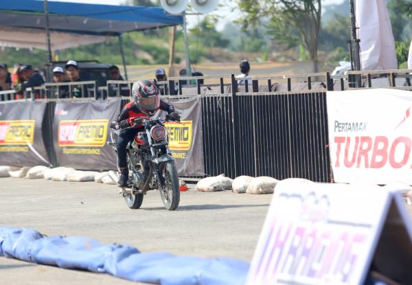 Ikuti Kejurnas Drag Bike di Kediri, 300 Pembalap Didorong Tinggalkan Balap Liar