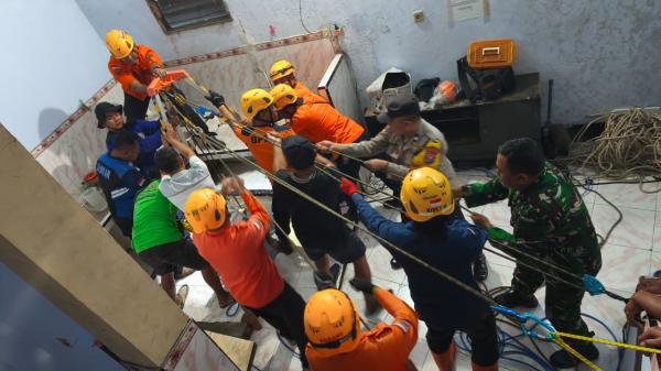 Breaking News! Remaja 15 Tahun di Ponorogo Dilaporkan Masuk Sumur Sedalam 25 Meter