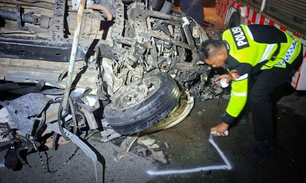 Kecelakaan Maut di Tol Permai, Ambulans Tabrak Truk Trailer, Tiga Meninggal Dunia