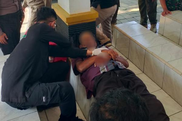 Sempat Dikira Tidur, Lansia Ditemukan Tak Bernyawa di Tribun Alun-Alun Bojonegoro