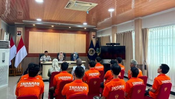 Kemenkum Banten Awasi Layanan Bantuan Hukum bagi Warga Binaan di Rutan dan Lapas Serang‎