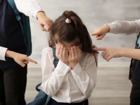 Miris, Korban Dugaan Pencabulan Guru Ngaji di Karawang Jadi Korban Bullying di Sekolah