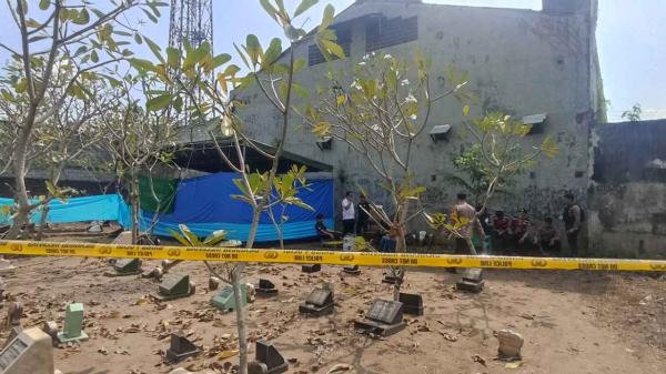 Polisi Bongkar Makam Wanita Korban Penganiayaan di Kos Jombang