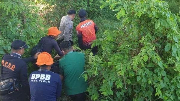 Tragis! Pria yang Lompat Dari Jembatan Ploso Jombang Akhirnya Tewas