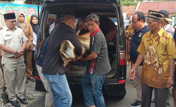 Pejabat Pemkab Purwakarta Tewas Bersimbah Darah di Rumah, Keluarga Curiga Korban Pembunuhan