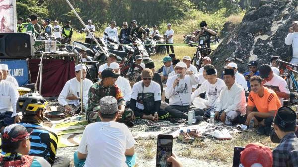 Ribuan Goweser Semarakkan Gowes Muharram Babat, Gus Maksum Ajak Hidupkan Tradisi Tahun Baru Islam