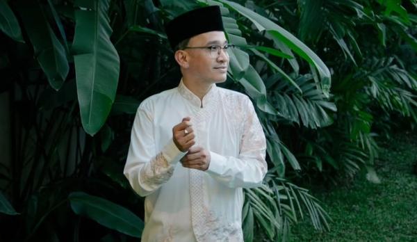 header img