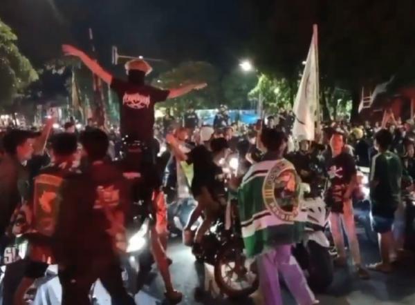 Berniat Lerai Perkelahian, Remaja di Surabaya Tewas Dibacok Oknum Bonek Saat Konvoi