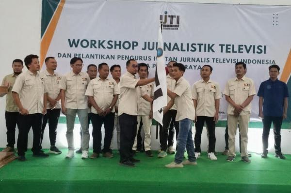 Pengurus Baru IJTI Pantura Raya Dilantik di Tuban, Tekankan Jurnalisme Akurat di Tengah Gempuran AI