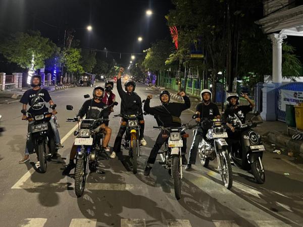 Pecinta Motor Lawas Berjuluk WINNERS Konsisten Lestarikan Kendaraan Dinas Pemerintah Era 90-an