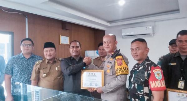 Bantu Gagalkan Curanmor, Dua Orang Satpam di Parungpanjang Bogor Dapat Penghargaan dari Polisi