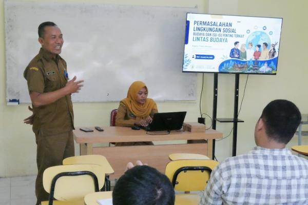Kemiskinan Jadi Akar Masalah, Dinsos Beberkan Problematika Sosial Bojonegoro di Unigoro