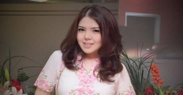 Selain Tina Toon Ini Deretan Artis Yang Terjun Di Kancah Politik Selain Tina Toon Ini Deretan Artis Yang Terjun Di Kancah Politik